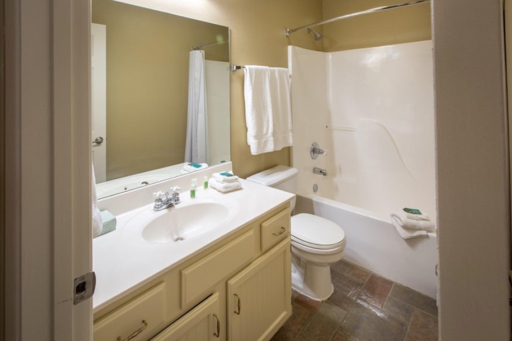 Holiday Inn Club Vacations Timber Creek Resort_12.jpg