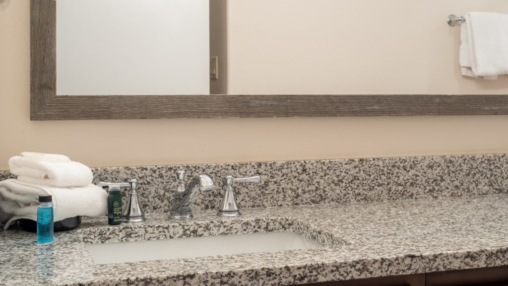 53 ClubWynham_2bedroom- 054.jpg