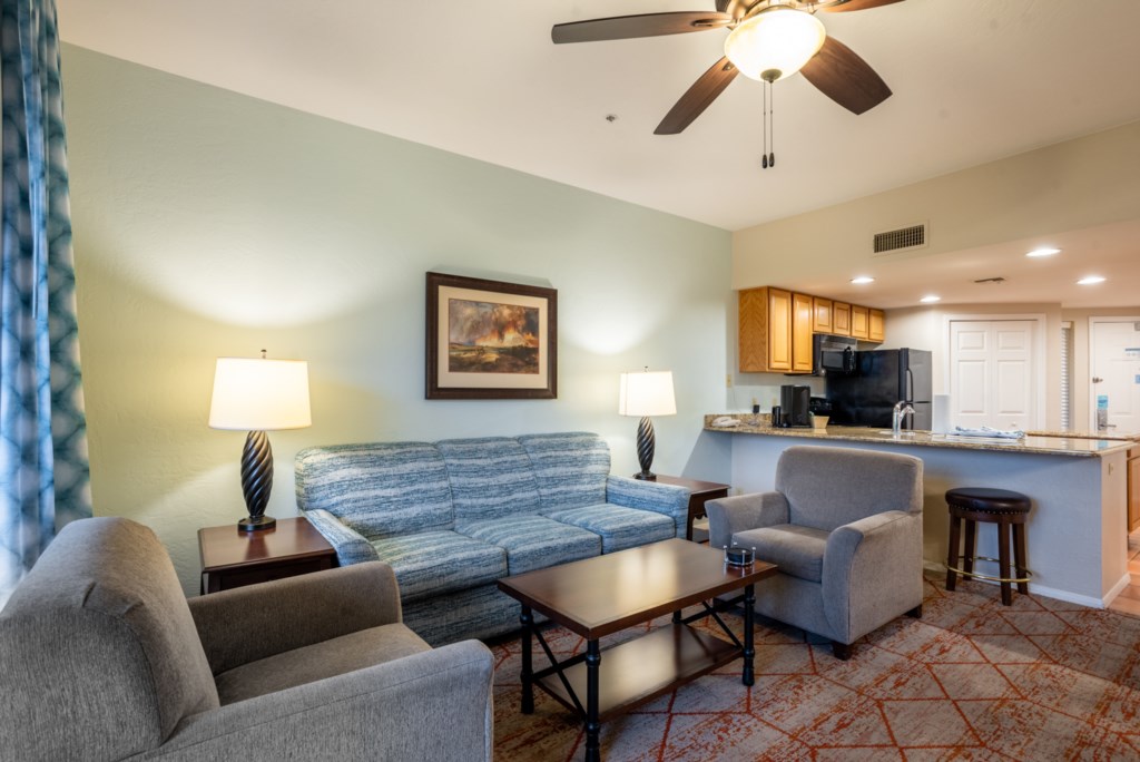 12 Club Wyndham Sedona 2 bedroom - living area (8).jpg