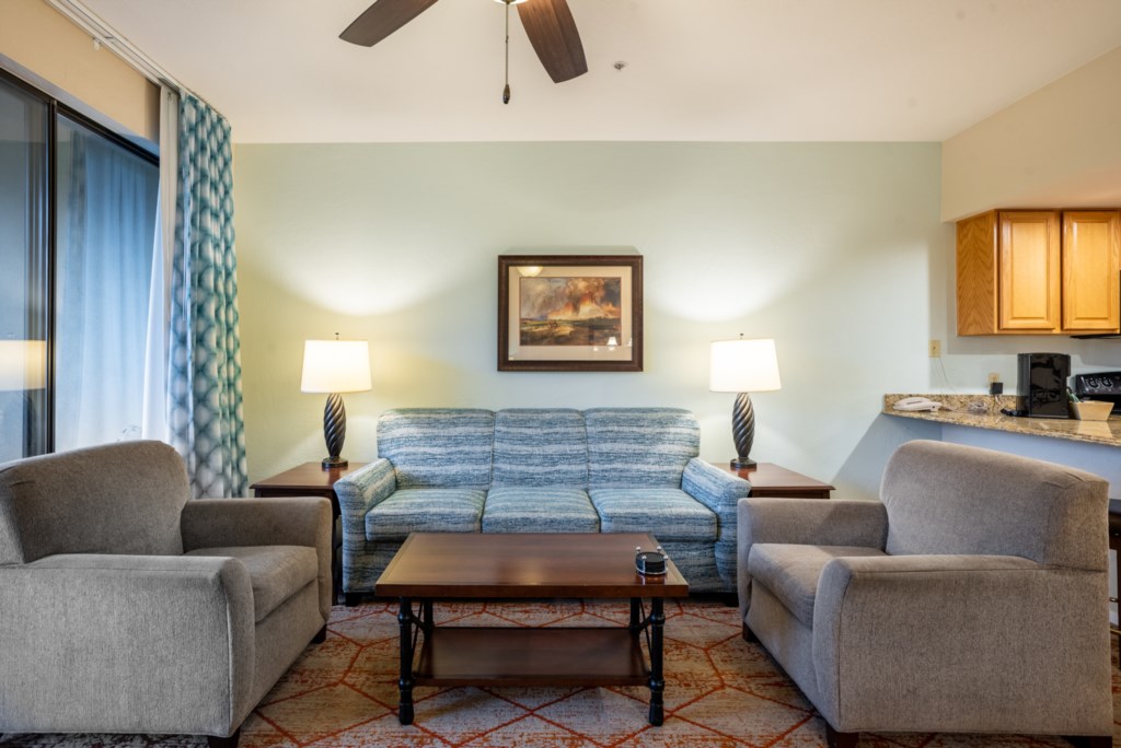 13 Club Wyndham Sedona 2 bedroom - living area (9).jpg