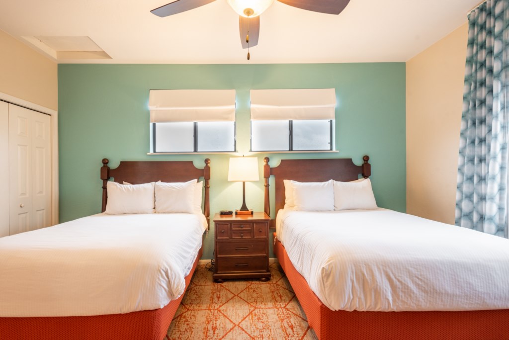 28 Club Wyndham Sedona 2 bedroom - bedroom (5).jpg