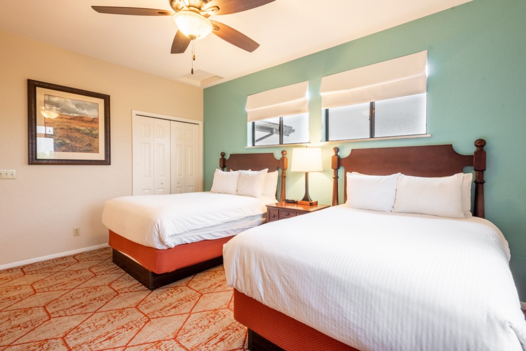 29 Club Wyndham Sedona 2 bedroom - bedroom (4).jpg