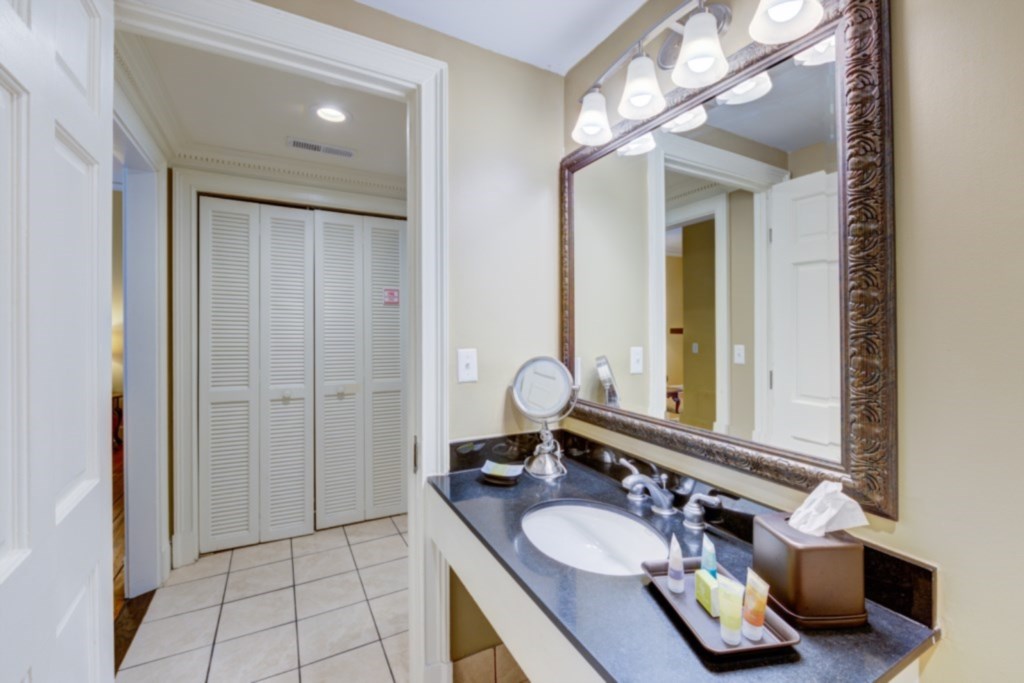 The Lodge Alley Inn™_13.jpg