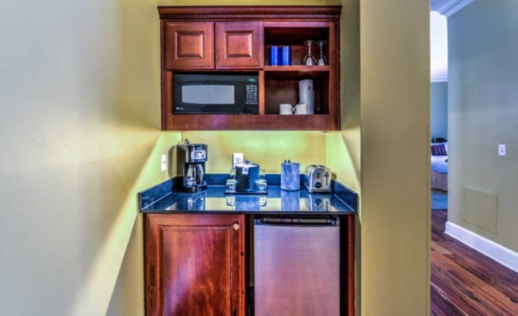 The Lodge Alley Inn™_7.jpg