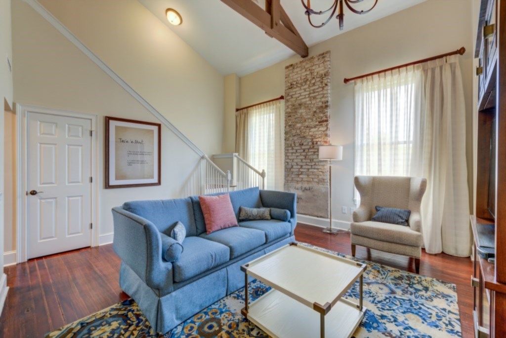 The Lodge Alley Inn™_6.jpg
