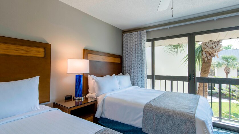 mcosp-bedroom-0026-hor-wide.jpg