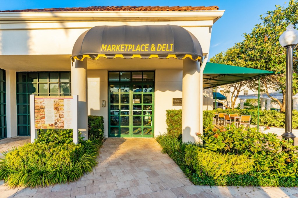 Wyndham Star Island_67a.jpg