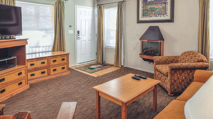 RH2_3_Room_Gallery_1_3