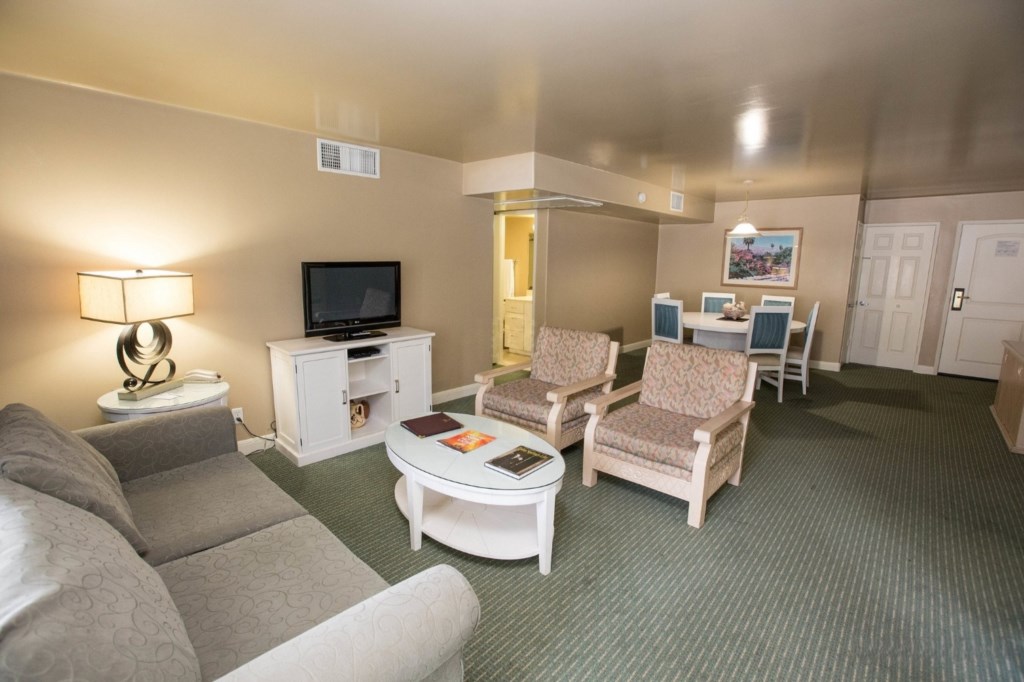Diamond Resorts (Hilton) Palm Canyon Resort_7.jpg