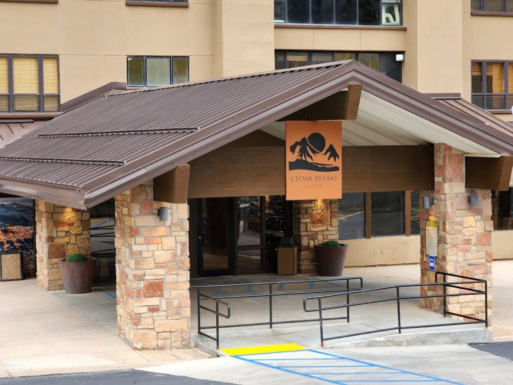 Diamond Resorts Cedar Breaks Lodge & Spa_20.jpg