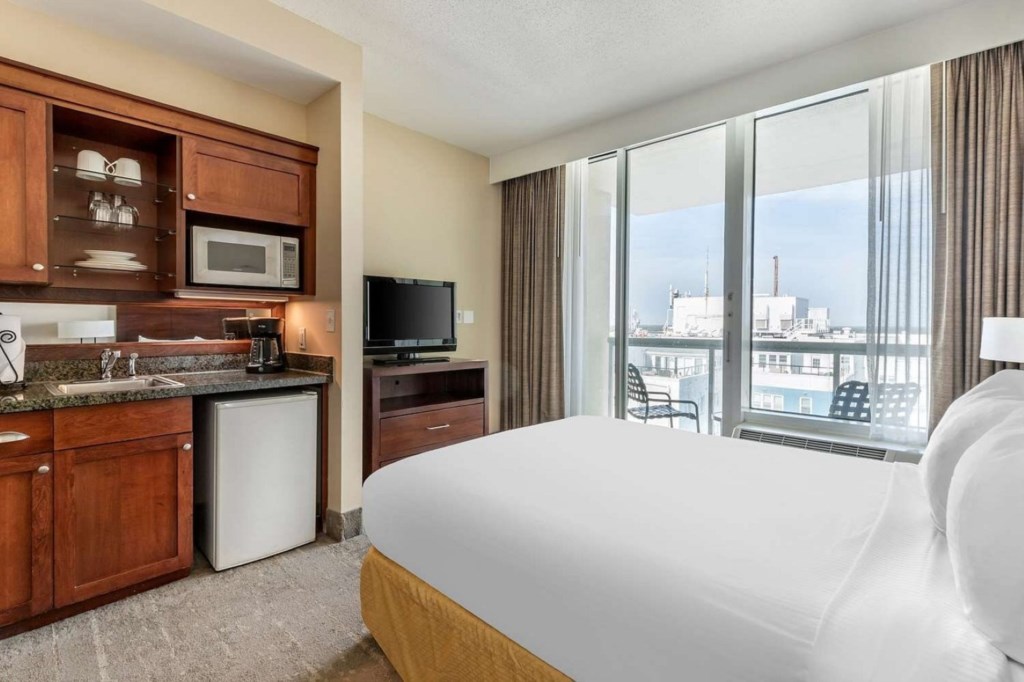 Diamond Resorts or Hilton Vacation Club Ocean Beach Club_7.jpg