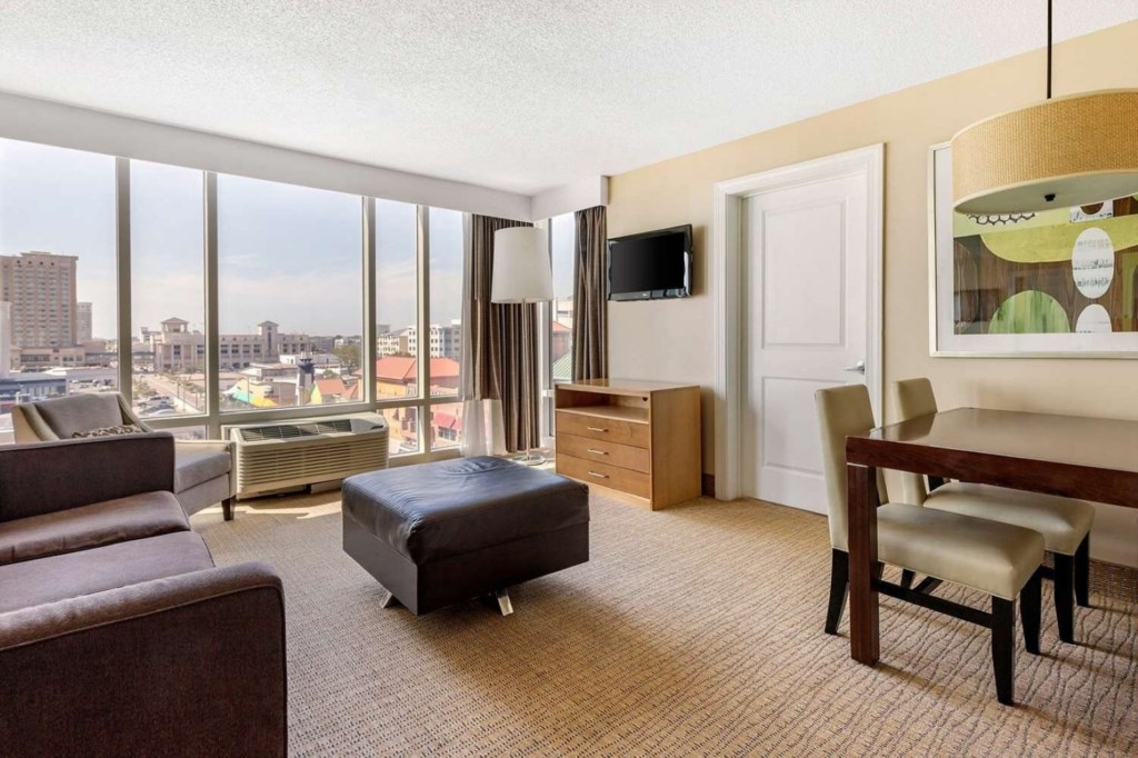 Diamond Resorts or Hilton Vacation Club Ocean Beach Club_7.jpg