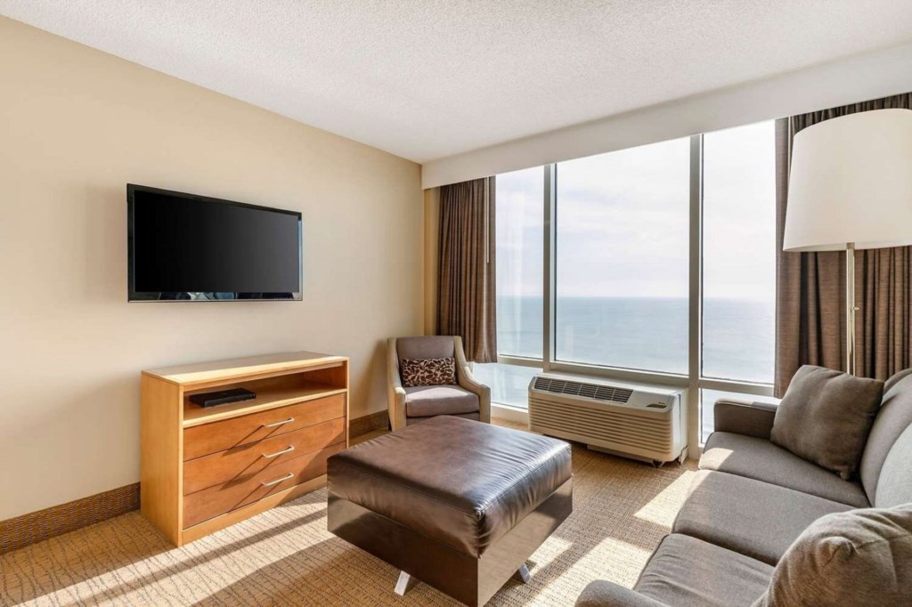 Diamond Resorts or Hilton Vacation Club Ocean Beach Club_7.jpg