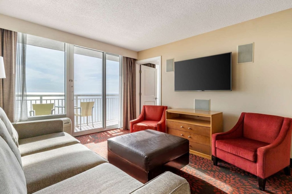 Diamond Resorts or Hilton Vacation Club Ocean Beach Club_7.jpg