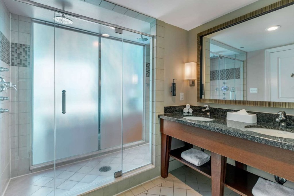 Diamond Resorts or Hilton Vacation Club Ocean Beach Club_14.jpg