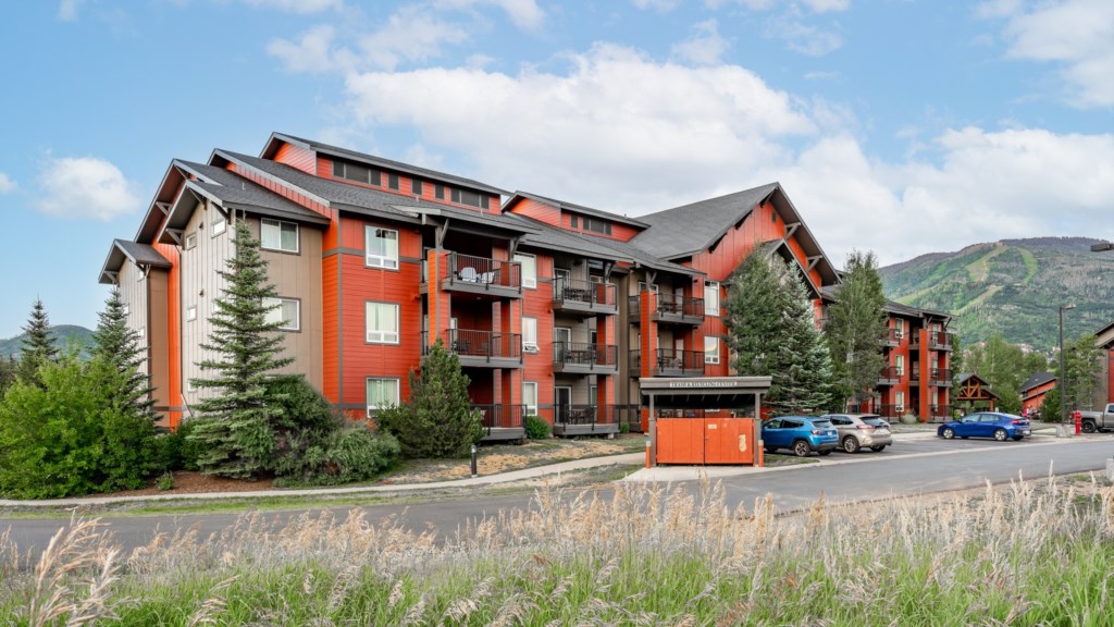 Wyndham_Exteriorofbuildings-002