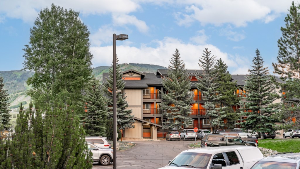 Wyndham_Exteriorofbuildings-005
