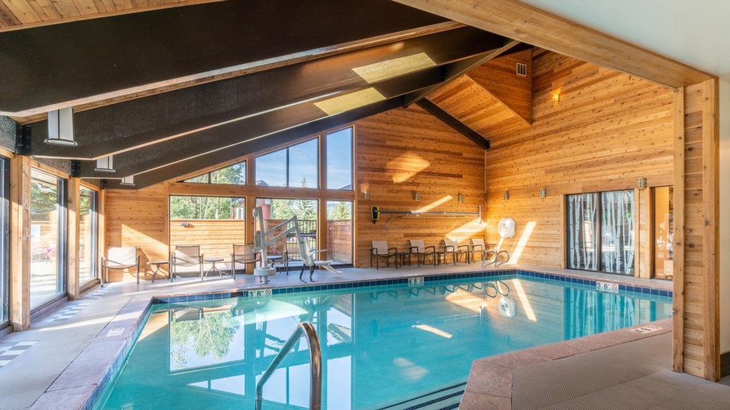 Wyndham_Pools-024