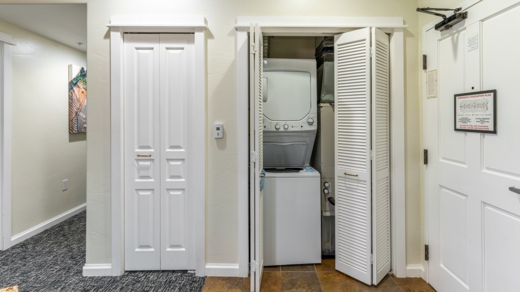 Wyndham_WasherDryer