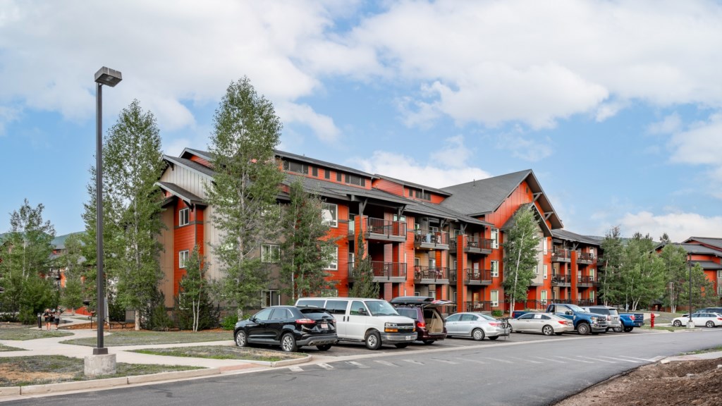 Wyndham_Exteriorofbuildings-003