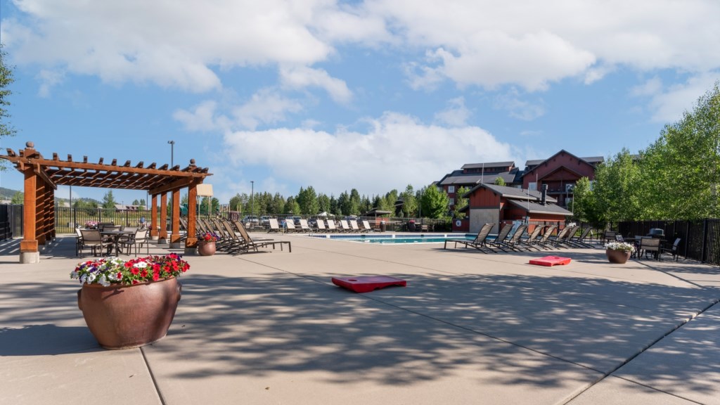 Wyndham_Pools-010