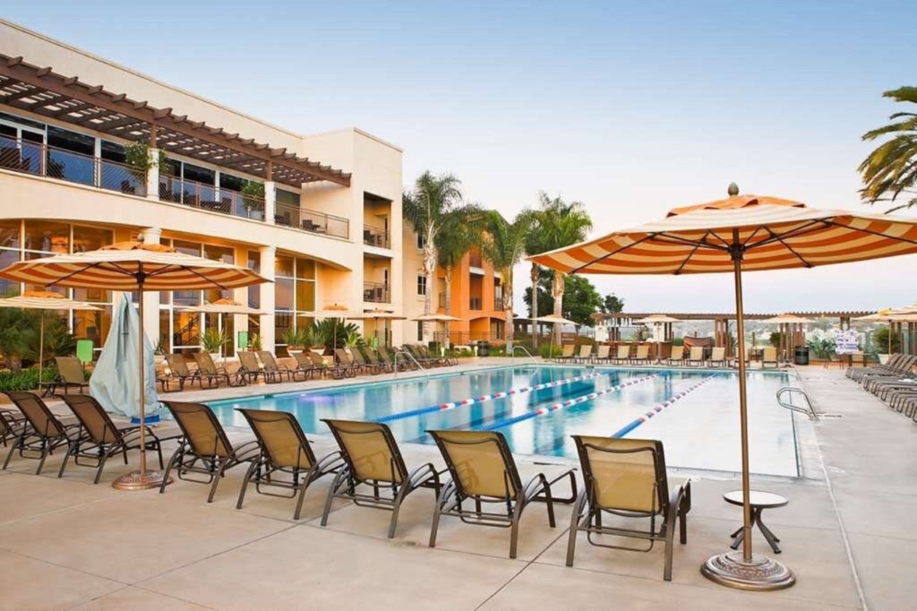 Grand Pacific Palisades_17.jpg