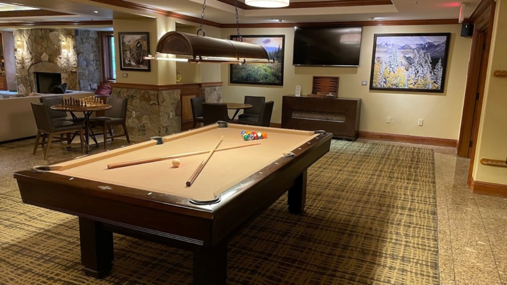 Valdoro Mountain Lodge by Hilton_22.jpg
