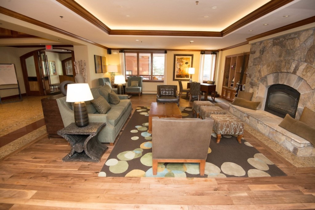 Valdoro Mountain Lodge by Hilton_30.jpg