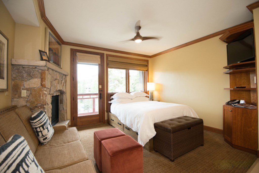 Valdoro Mountain Lodge by Hilton_8.jpg