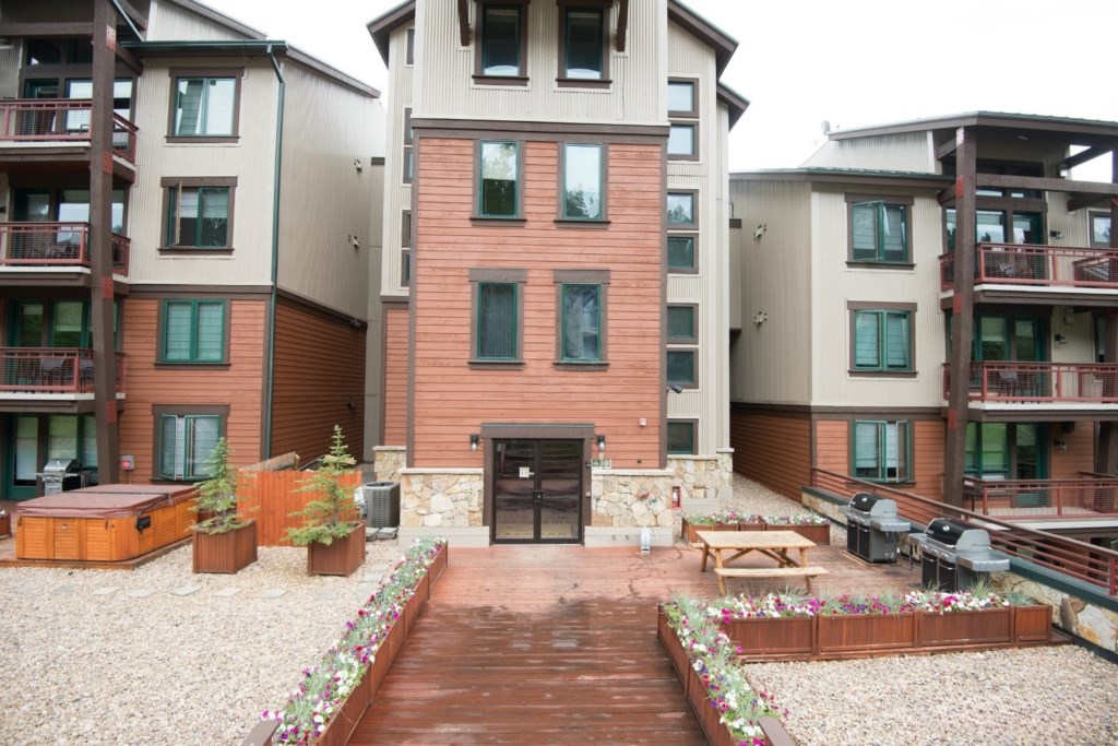 Valdoro Mountain Lodge by Hilton_37.jpg