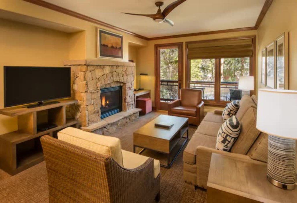 Valdoro Mountain Lodge by Hilton_6.jpg