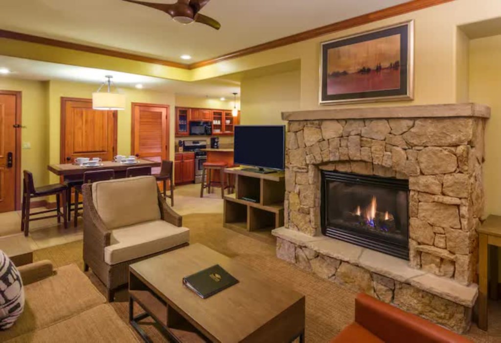 Valdoro Mountain Lodge by Hilton_8.jpg