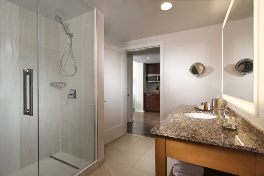 mcoub-hi-res-bathroom.jpg