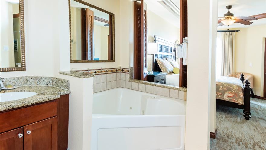 sfl-ssir-hv18-3bdrm-bth-001-880x495.jpg