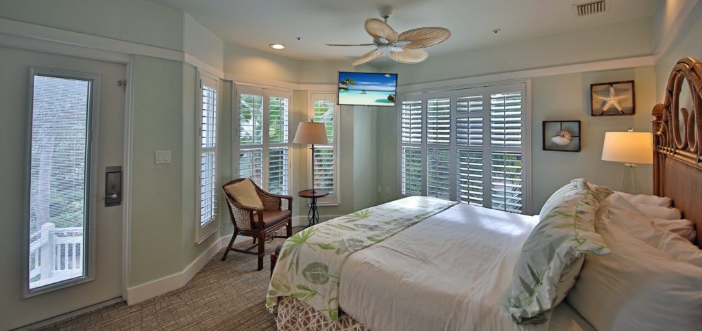 PBV-11-Master-Suite-1646x778.jpg