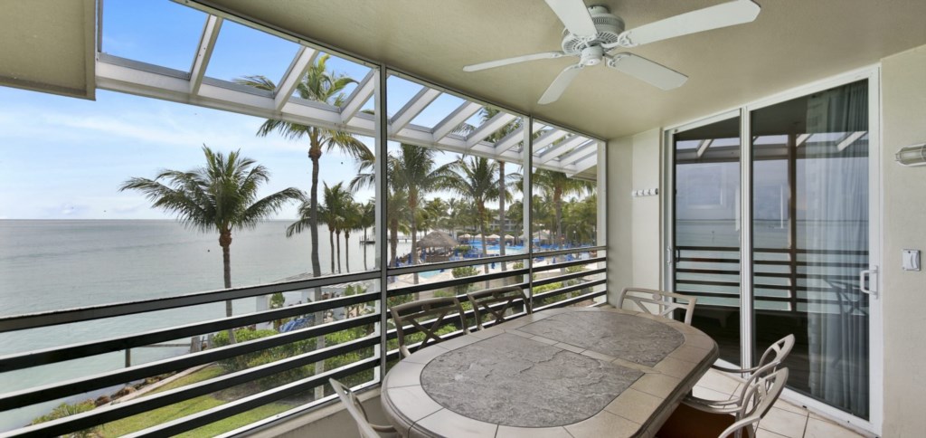 PH-2-Balcony-1646x778.jpg