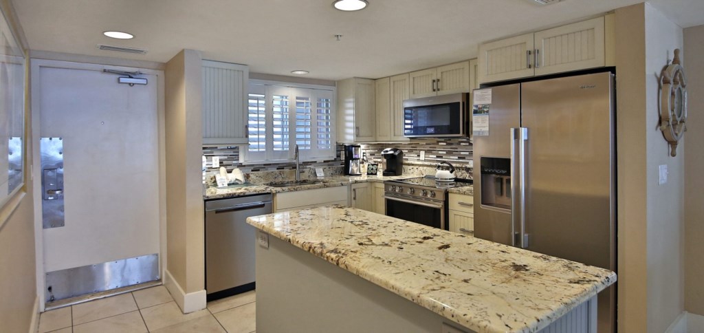 PH-8-Kitchen-1646x778.jpg