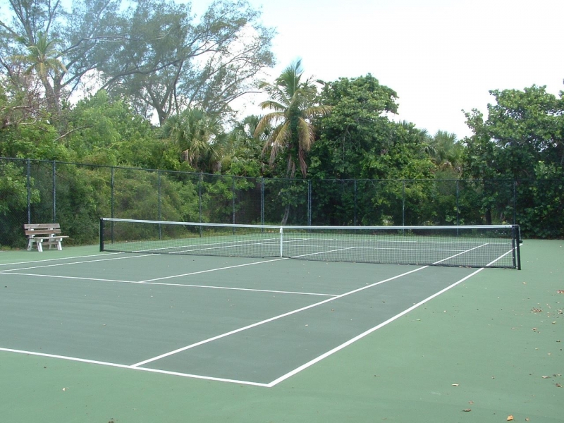 Tennis2.jpg