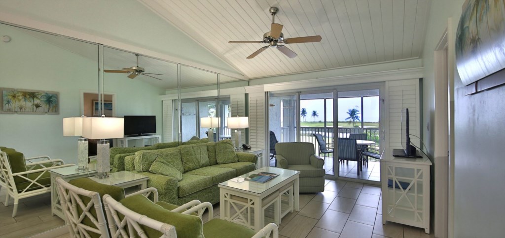 SSC-1-Living-Room-1646x778.jpg