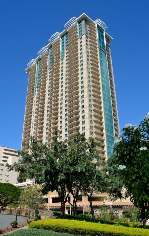 The Grand Islander, a Hilton Grand Vacations Club_26.jpg