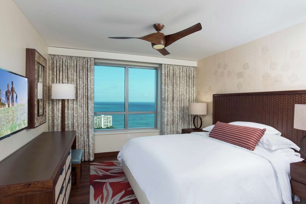The Grand Islander, a Hilton Grand Vacations Club_8.jpg