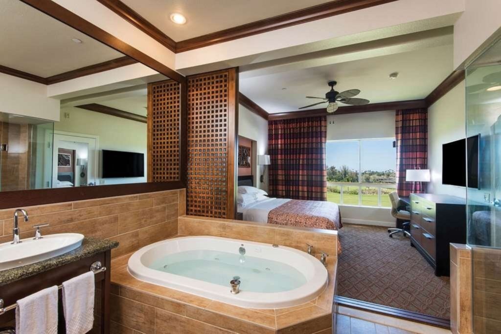 Kohala Suites by Hilton Grand Vacations Club_18.jpg