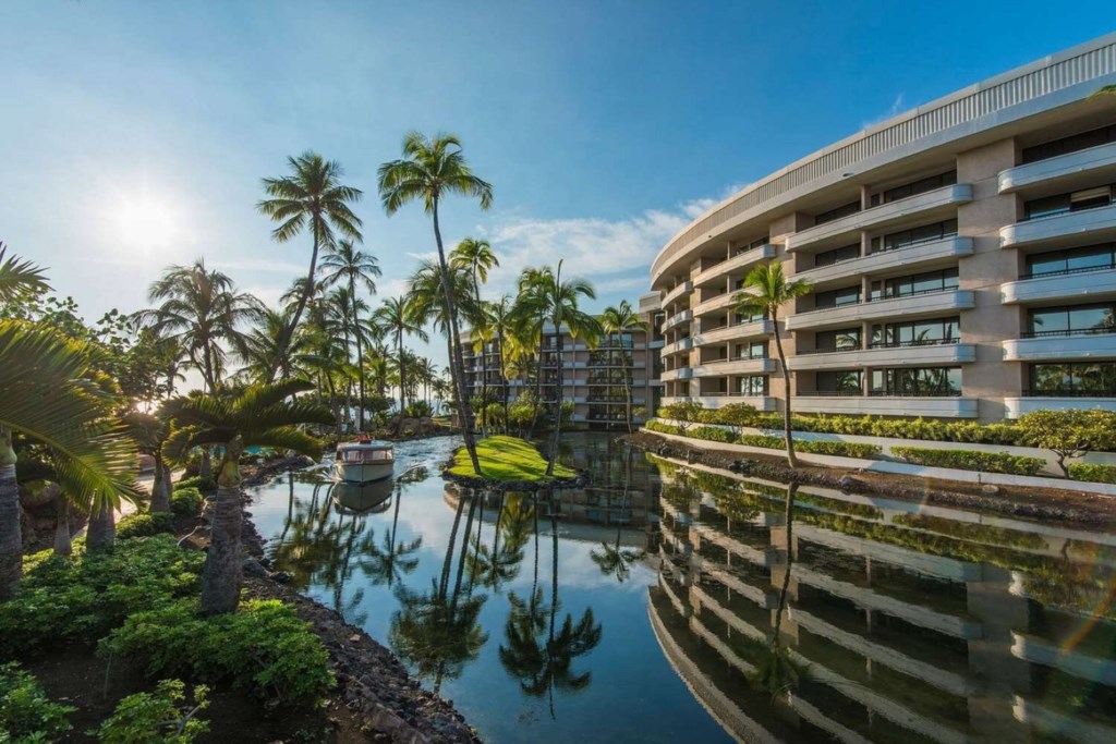 Ocean Tower by Hilton Grand Vacations_18.jpg