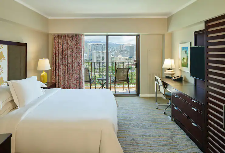 hnlhw-ka-hi-res-suite-king-mountain-view