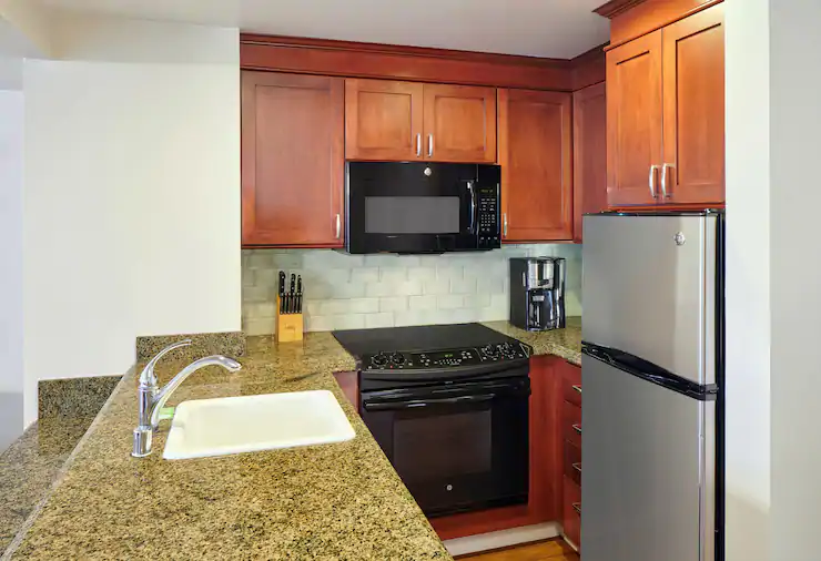 hnlhw-ka-hi-res-suite-kitchen