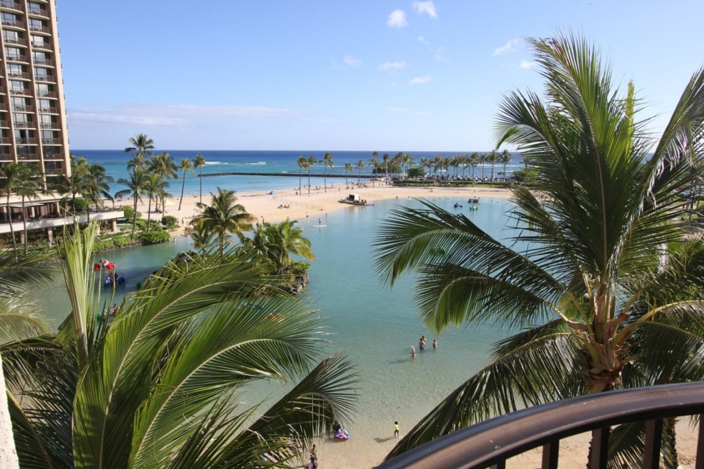 Lagoon Tower by Hilton Grand Vacations_34.jpg