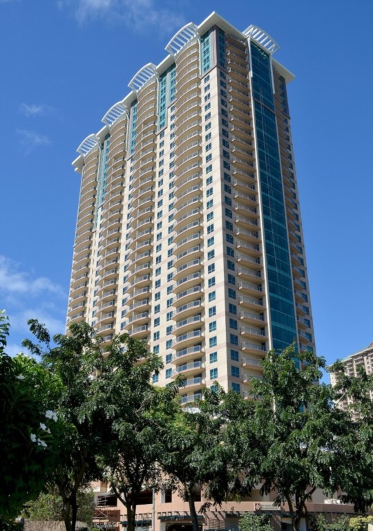 The Grand Islander, a Hilton Grand Vacations Club_27.jpg