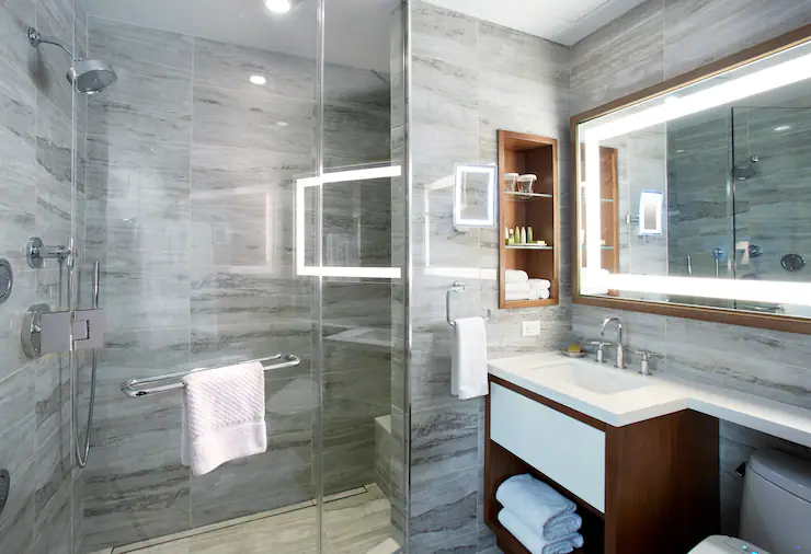 nycrc-hi-res-studio-and-plus-bathroom