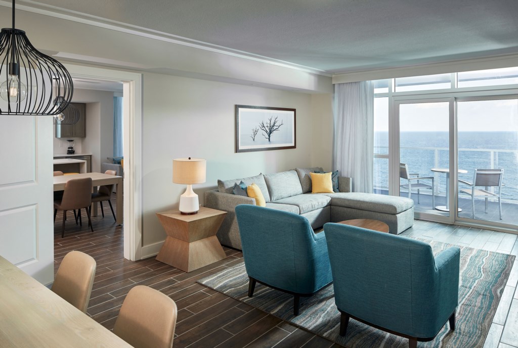 myroe-hi-res-suite-oceanfront-3-bedroom-living.jpg