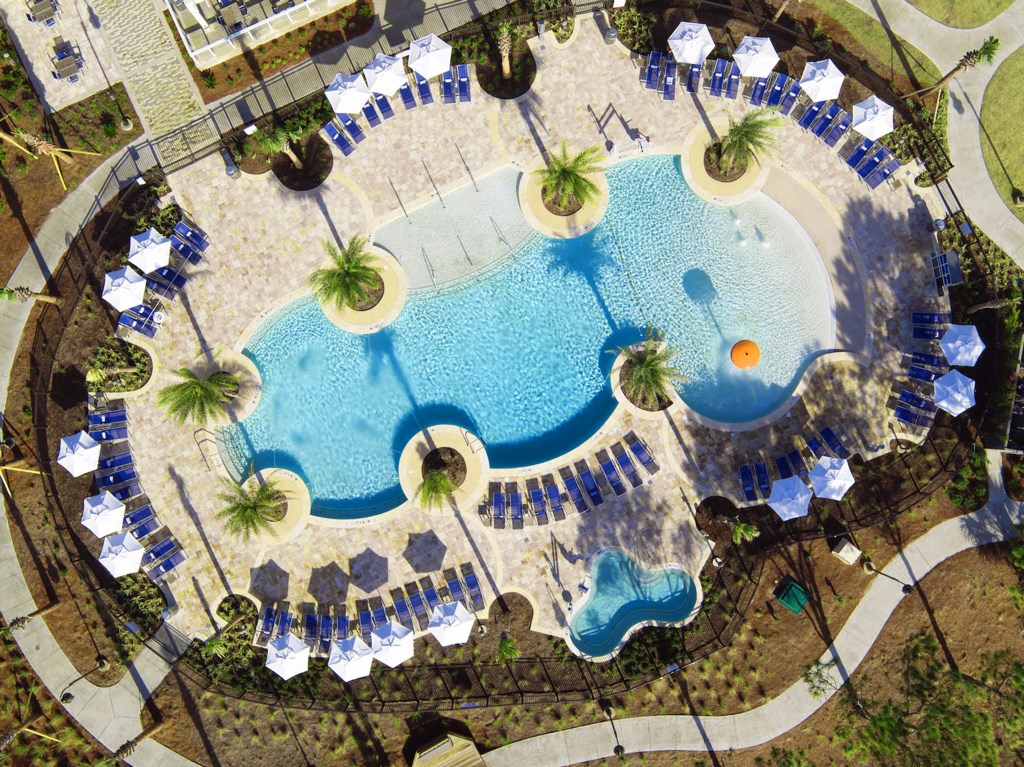 hhhgv-hi-res-pool-aerial.jpg